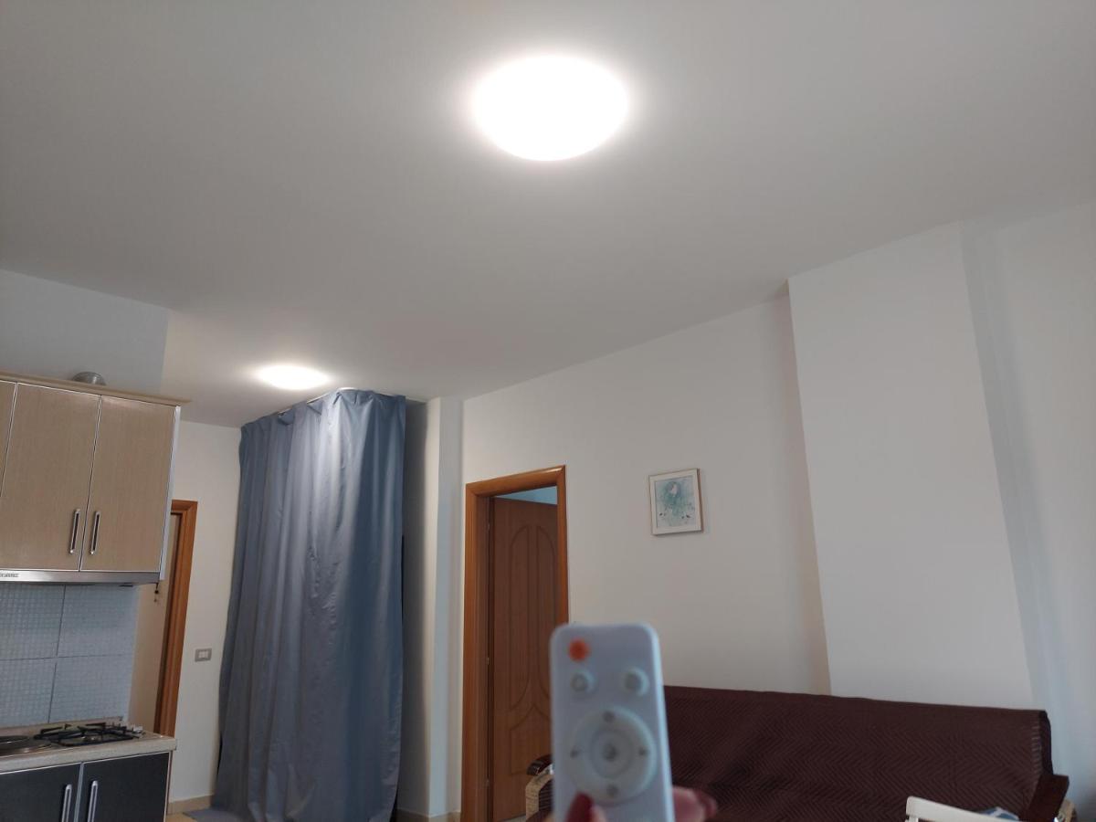 Golden Beach Apartments ドゥラス エクステリア 写真