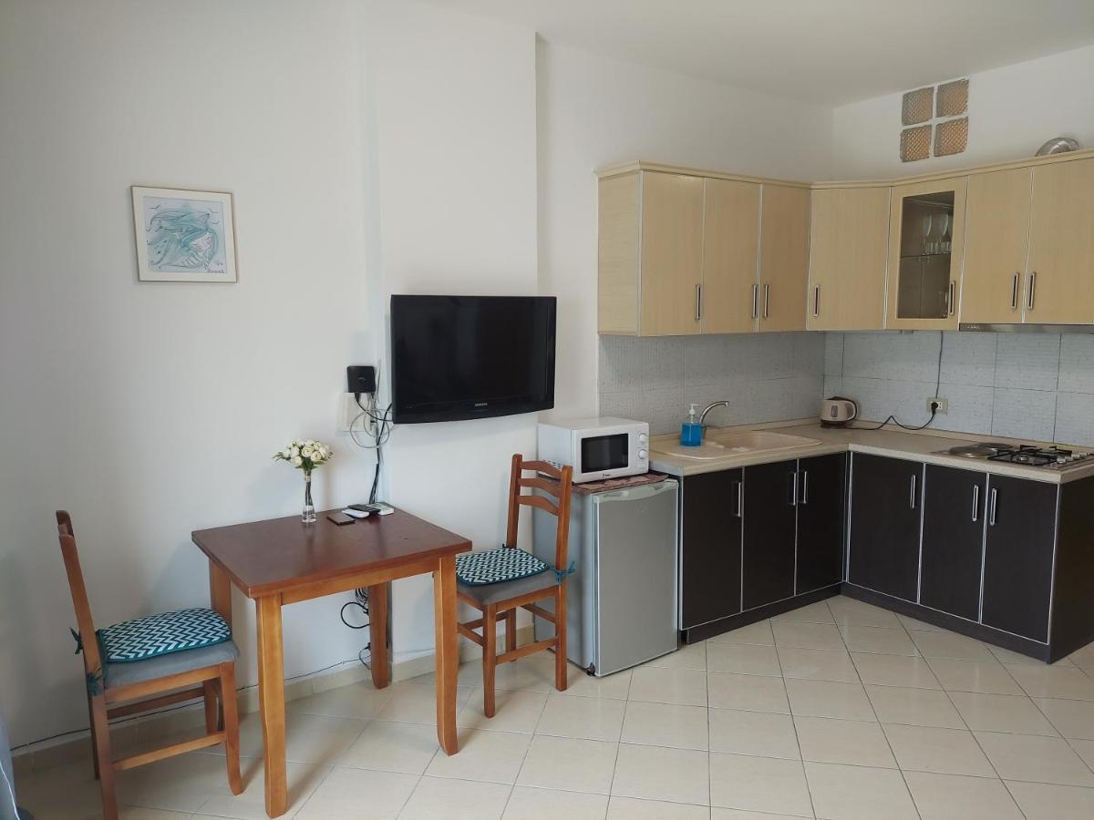 Golden Beach Apartments ドゥラス エクステリア 写真