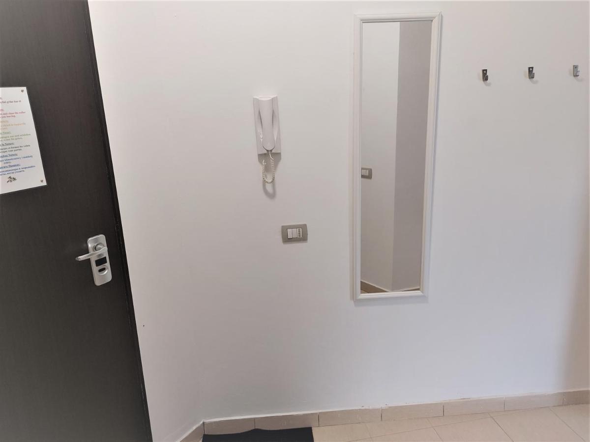 Golden Beach Apartments ドゥラス エクステリア 写真